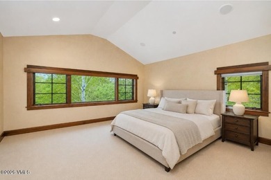 32 Stag Gulch is as much a piece of art as it is a beautiful - photo 37