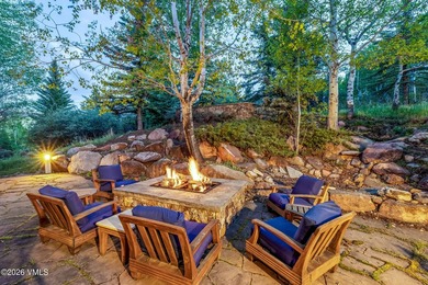 32 Stag Gulch is as much a piece of art as it is a beautiful - photo 43