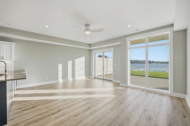 Your lakefront condominium awaits! Brand new and ready for you - photo 6