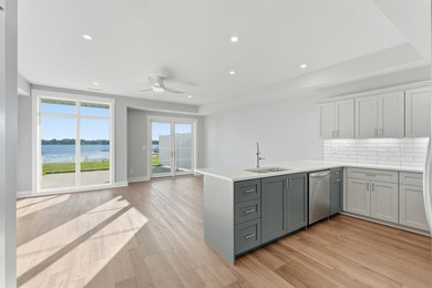 Your lakefront condominium awaits! Brand new and ready for you - photo 6