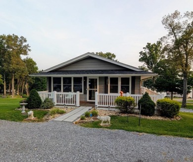 Lake Home For Sale in Cadiz, Kentucky