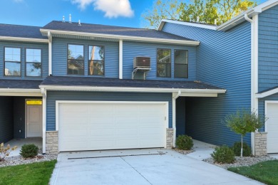 Lake Condo For Sale in Angola, Indiana