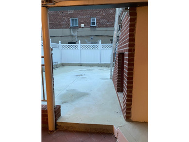 ***highly motivated seller***This is a legal 2-family house - photo 11