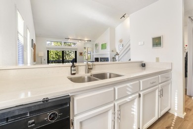 Rare opportunity to own a Condo Complex. 2 Buildings with 8 - photo 15