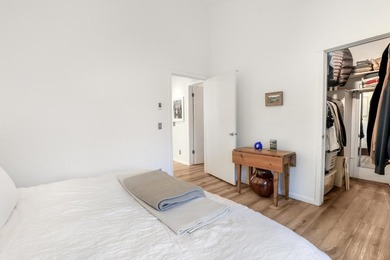 Rare opportunity to own a Condo Complex. 2 Buildings with 8 - photo 18