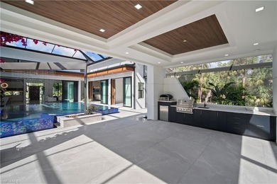 Where modern architecture is elevated by the serenity of - photo 33