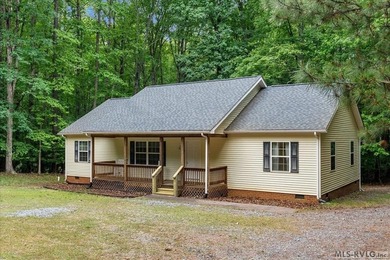 Tucked away in the Desired Lakeside Community of Merrifield - photo 1