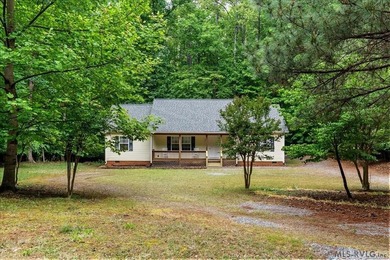 Tucked away in the Desired Lakeside Community of Merrifield - photo 2