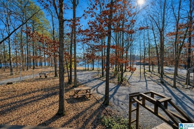 Weiss Lake opportunity in Cedar Bluff! This 2 bedroom, 1 bath - photo 4