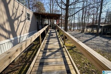 Weiss Lake opportunity in Cedar Bluff! This 2 bedroom, 1 bath - photo 9