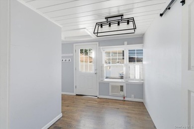 Welcome to this beautifully maintained and move-in ready ranch - photo 11