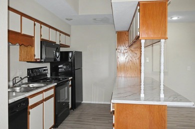 Don't miss out on this beautiful condo with a 2 car garage and a - photo 13
