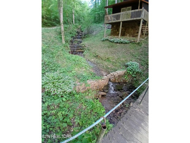 Escape to your own private mountain retreat with this - photo 3