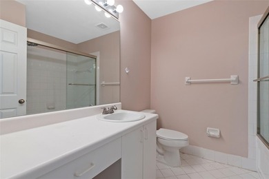 Lovely 3 bedroom, 2.5 bathroom townhome located in the 24 hour - photo 13