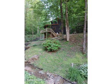 Escape to your own private mountain retreat with this - photo 5