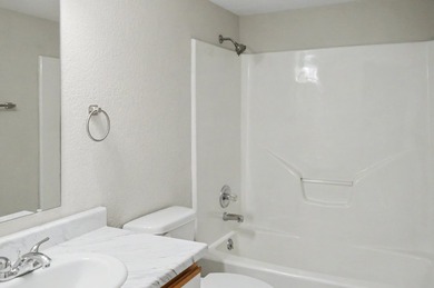 Don't miss out on this beautiful condo with a 2 car garage and a - photo 19