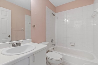 Lovely 3 bedroom, 2.5 bathroom townhome located in the 24 hour - photo 19
