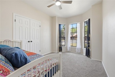 *PRICE REDUCTION!* Welcome to this beautifully renovated - photo 22