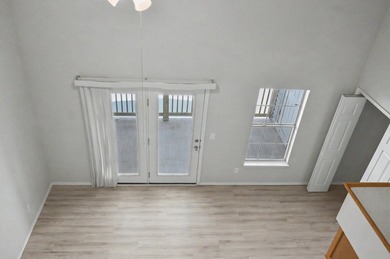 Don't miss out on this beautiful condo with a 2 car garage and a - photo 25