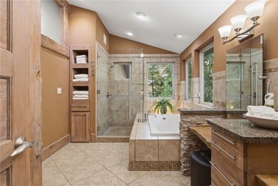 Remarkable Beaver Lake living in this custom built lake home - photo 31