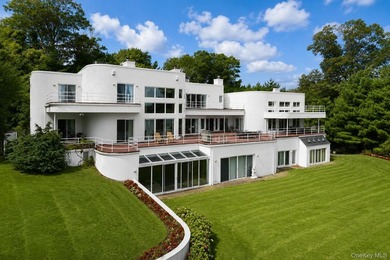 Experience the ultimate in waterfront living with this - photo 32