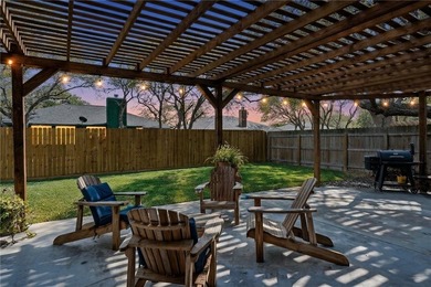 *PRICE REDUCTION!* Welcome to this beautifully renovated - photo 35