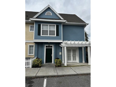 (private lake, pond, coastal) Home For Sale in Kissimmee Florida