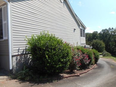 Lovely Townhome in Clarks Chapel with  Great distant mountain