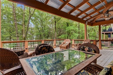 Remarkable Beaver Lake living in this custom built lake home - photo 46
