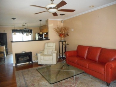 Lovely Townhome in Clarks Chapel with  Great distant mountain