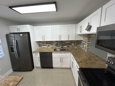 Welcome to this beautifully updated 2-bedroom, 2-bathroom - photo 3