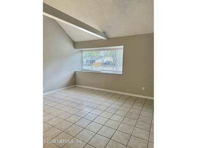 Wonderful two-story home in the heart of Mandarin, close to top - photo 4