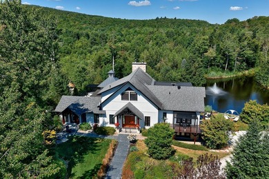 (private lake, pond, creek) Home For Sale in Saint-ÉTienne-de-Bolton Quebec