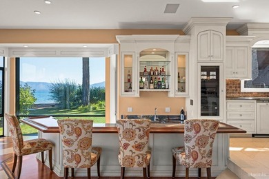 The Epitome of Lakefront Living. This remarkable estate blends - photo 7