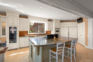 The Epitome of Lakefront Living. This remarkable estate blends - photo 9