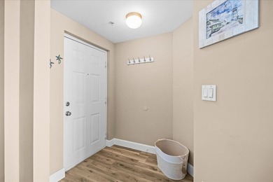 Waterfront condo living in the heart of Stuart's marina district - photo 5