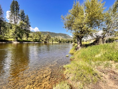 Kettle River Acreage For Sale in Curlew Washington