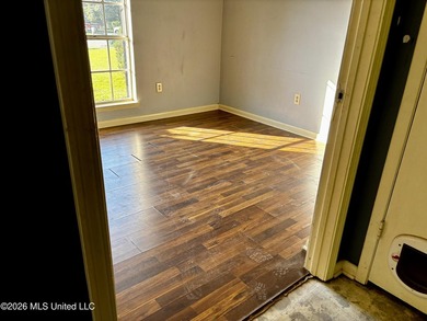 Looking for a 3-bedroom home in Gulfport where you can build - photo 12