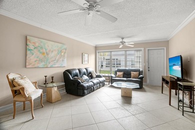 MUST SEE! 2 Bedroom,2 Bathroom Villa with 1-car garage. Garden - photo 12