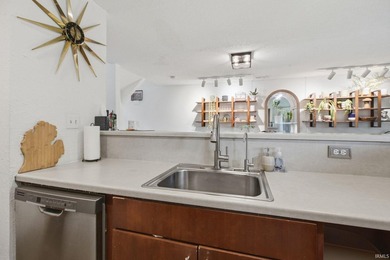 Beautiful condo at Eagle Pointe Resort on Lake Monroe - photo 14