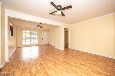 APPROVED SHORT SALE! 3 Bedrooms | 2 Bathrooms, Large bonus room - photo 14