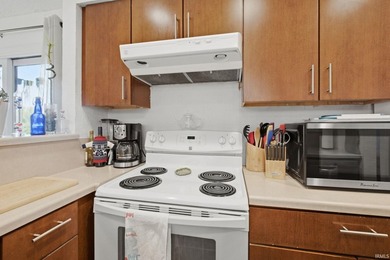 Beautiful condo at Eagle Pointe Resort on Lake Monroe - photo 15