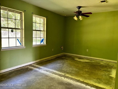 Looking for a 3-bedroom home in Gulfport where you can build - photo 15