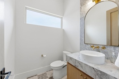 Welcome to 2105 E Paddleboard Way! Embrace the ultimate in - photo 15