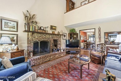 Welcome to this beautifully maintained 3-bedroom, 2.5-bath home - photo 16