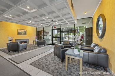 Spacious 2-bedroom, 2-bath condo featuring an expansive balcony - photo 22