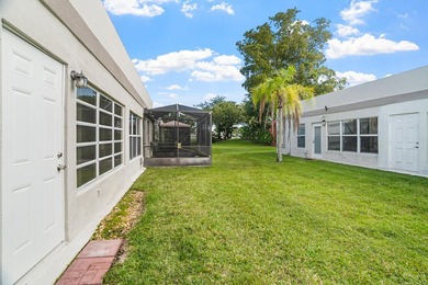 MUST SEE! 2 Bedroom,2 Bathroom Villa with 1-car garage. Garden - photo 24