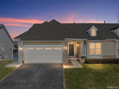 Lake Condo For Sale in Oxford, Michigan