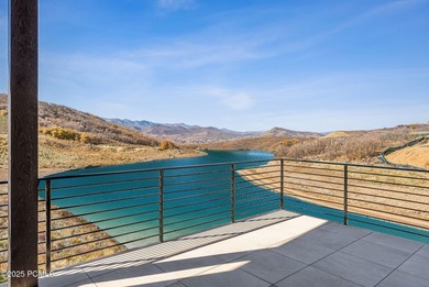 Welcome to 2105 E Paddleboard Way! Embrace the ultimate in - photo 32
