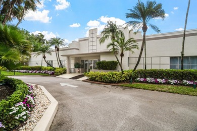 MUST SEE! 2 Bedroom,2 Bathroom Villa with 1-car garage. Garden - photo 32